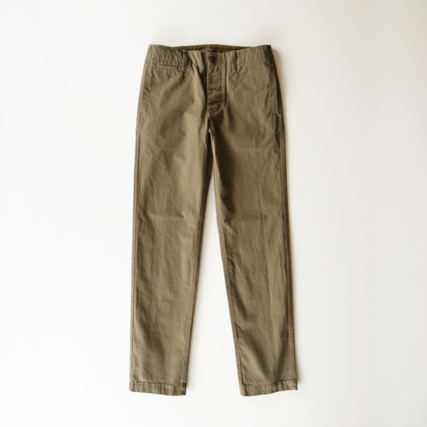OLIVE 34メンズ NARROW チノパンツ・画像