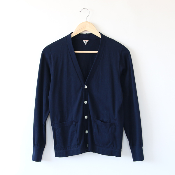 DEEP NAVY-2DOMINIC2 Vネックカ-ディガン・画像
