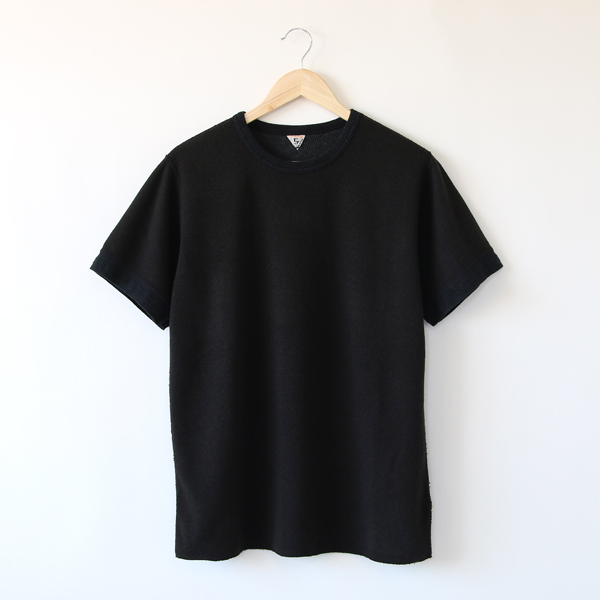 CHARCOAL BLACK-4メンズ DESI クル-ネックTシャツ・画像