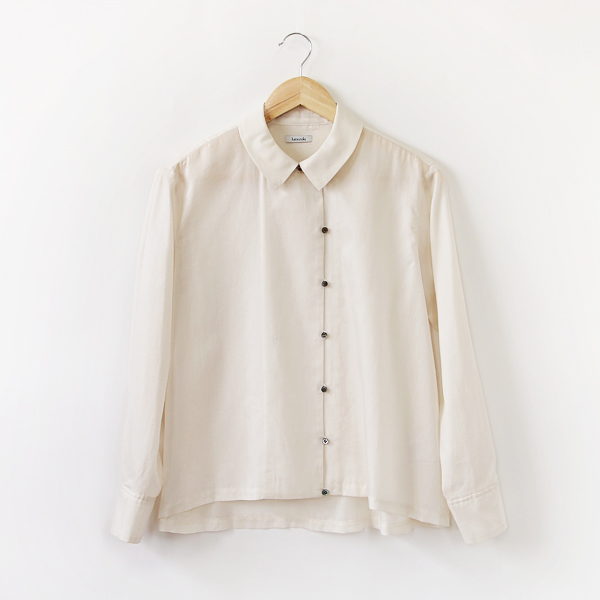 WHITEツイル シャツブラウス・画像