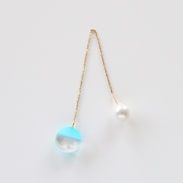 sea blue chalcedonyピアス and Pierce・画像