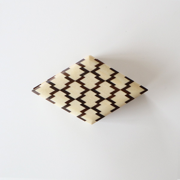 松皮菱/白小物入れ 合子・画像