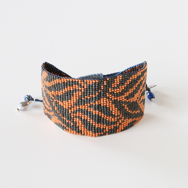 SHEET GREY RED-GOLDビ-ズブレスレット L・画像