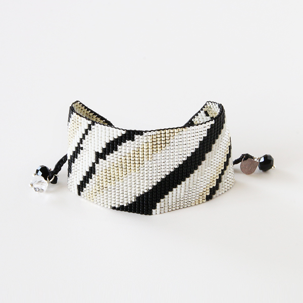 BLACK & WHITE STAR-BWSビ-ズブレスレット L・画像