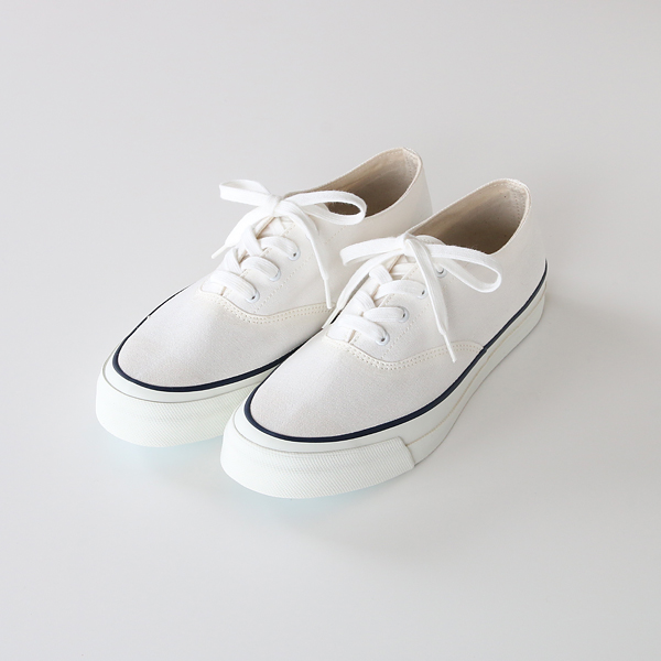 23.0デッキシュ-ズ L011/M014 WHITE・画像