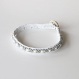 WHITEブレスレット B04・画像