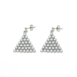 グレ-シルバ-ピアス グレイントライアングル・画像