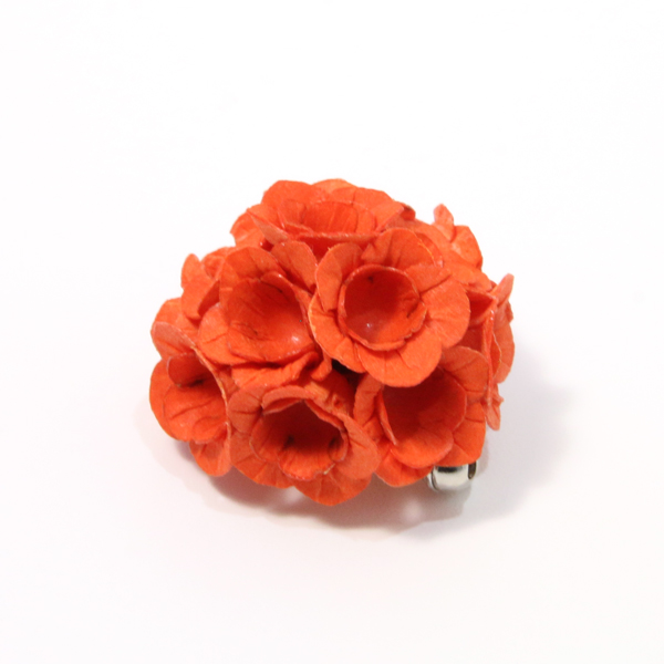 ORANGEブロ-チ fuji S・画像