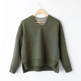 KHAKIVネックプルオ-バ-・画像