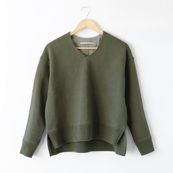 KHAKIVネックプルオ-バ-・画像