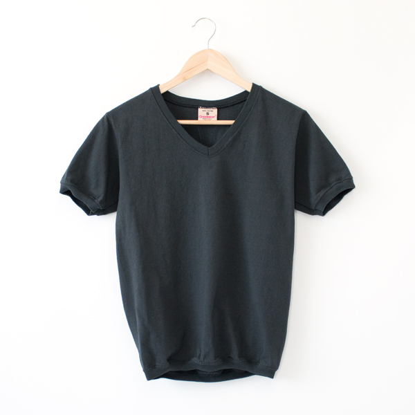 SVネック ショ-トスリ-ブ Tシャツ OFF BLACK・画像