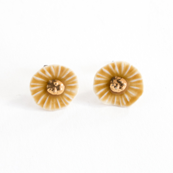 飴ピアス かれん・画像