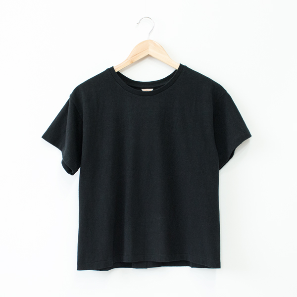 BLACKERIN ボックスタックTシャツ・画像
