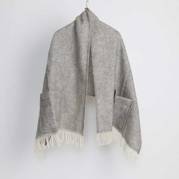 GREYWHITEポケットショ-ル MARIA・画像