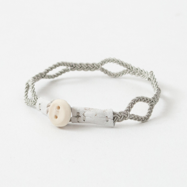 WHITEブレスレット B28・画像