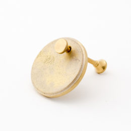 プレ-ト 丸鋳肌キ-ホルダ-・画像