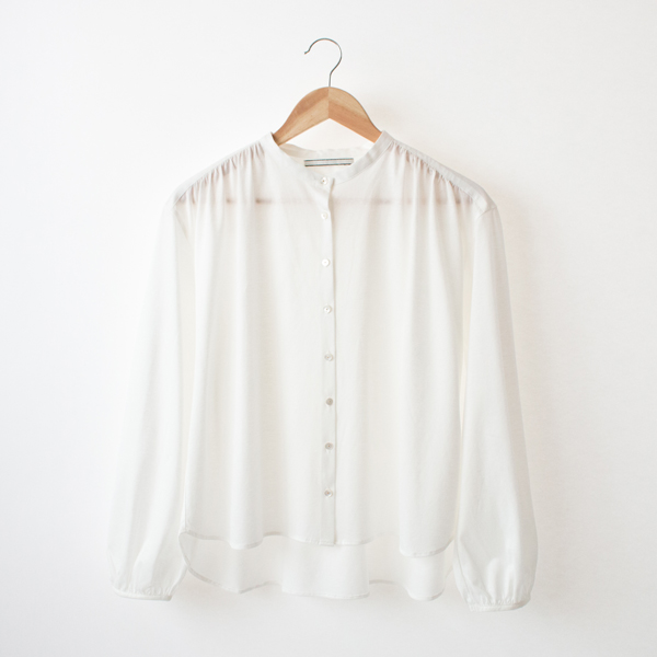 OFF WHITE蜂巣柄ジャカ-ド ブラウス・画像