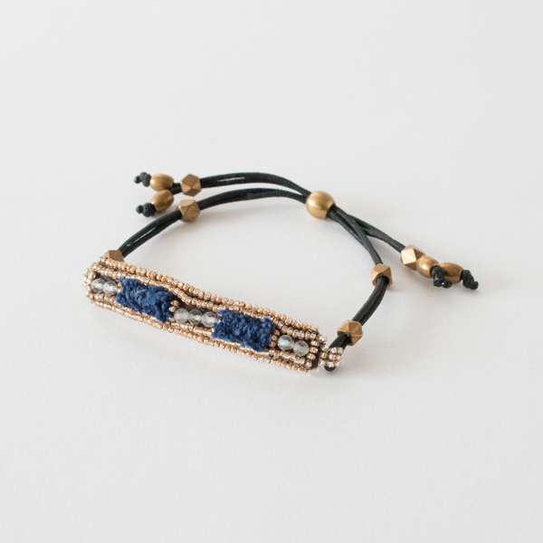 BLUEブレスレット HORIZONTAL・画像