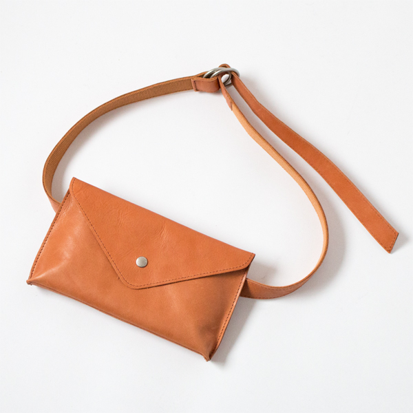 TAN【別注】HORSE LEATHER WAIST POUCH・画像