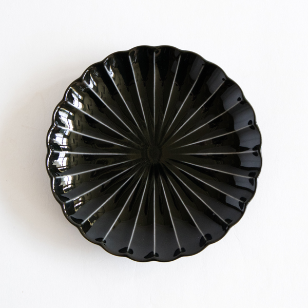 墨ブラックぎやまん陶 四・五寸皿・画像