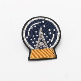 Paris snow globeブロ-チ HIVER18・画像