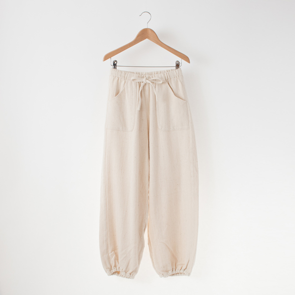 生成ドロストパンツ・画像