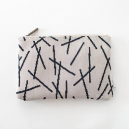 STICK/OFF WHITEポ-チ M・画像