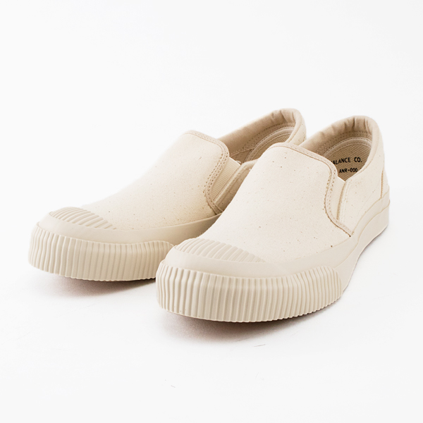 24-25cmSHELLCAP MOULD SLIP ON KINARI／OFF WHITE・画像