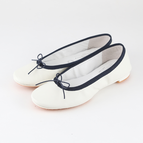 36.0TRAVEL SHOES バレエシュ-ズ レイン WH/NY・画像