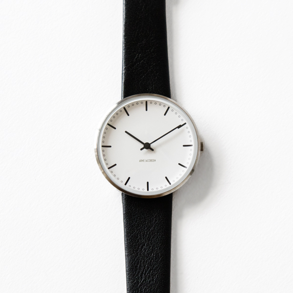 WHITE×BLACKARNE JACOBSEN 腕時計 Watch CITY HALL・画像