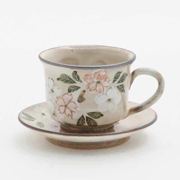 珈琲碗皿 着彩桜・画像