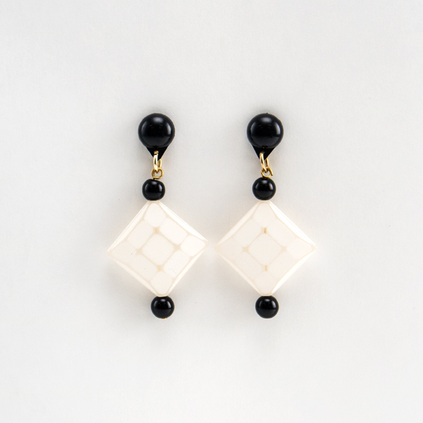 OR9947ピアス 04・画像