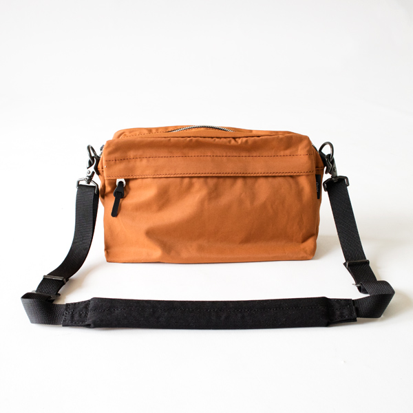 BRICKWEEKEND SHOULDER（限定カラ-）・画像