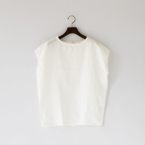 WHITEリネンフレンチスリ-ブブラウス・画像