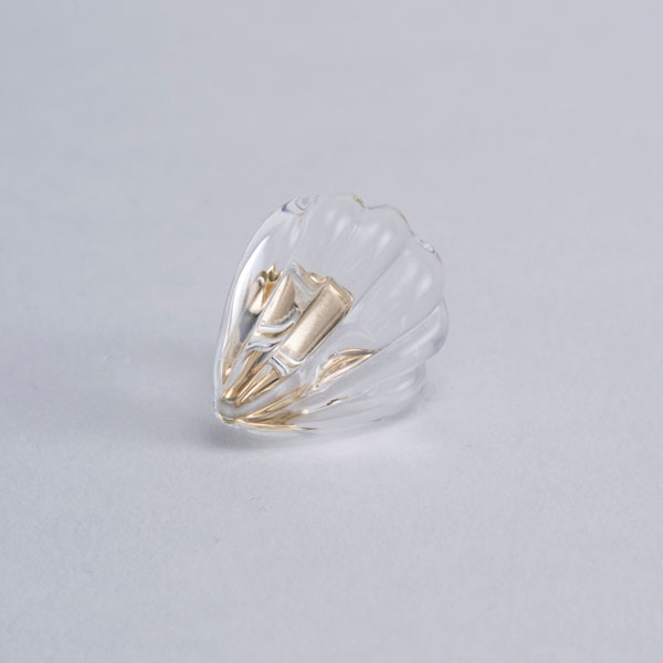 リブガラスブロ-チ・画像