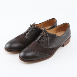 37ウィングチップシュ-ズ BETTA DARK BROWN・画像