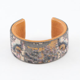 ジャガ-ビ-ズバングル・画像