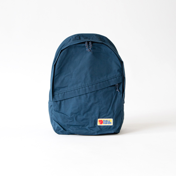 STORMバックパック 16L・画像