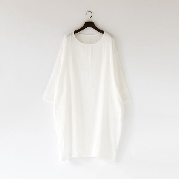 WHITEガ-ゼラウンドネックワンピ-ス・画像