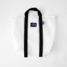 White MeshBig classic tote・画像
