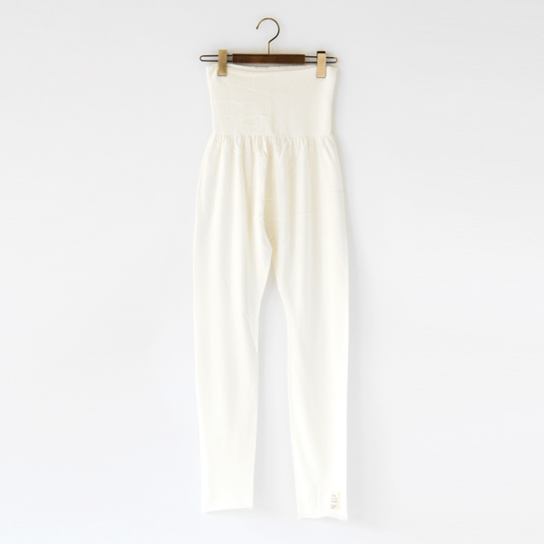 OFF WHITEおなかをつつむ コットンパンツ レギンスタイプ・画像