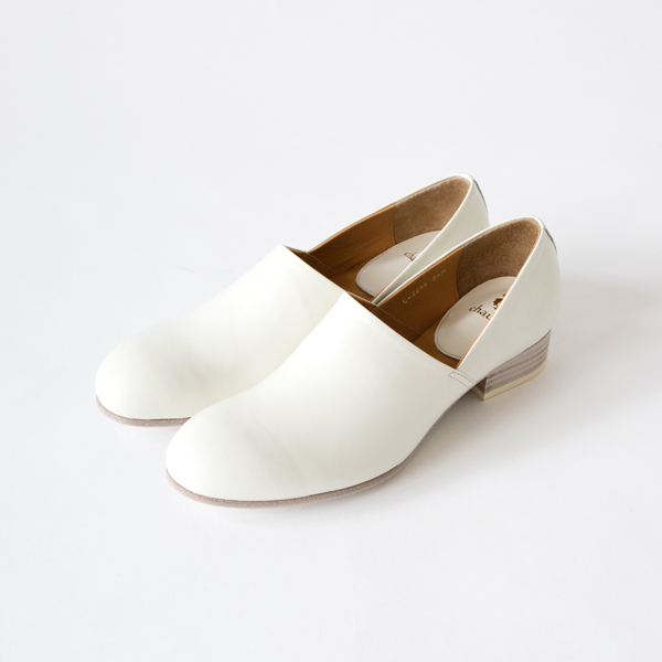 24.0chausser スリッポン WH・画像