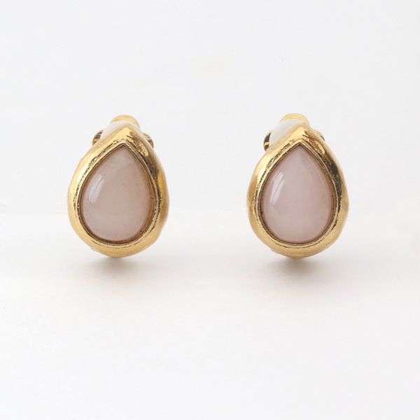 3889N Gold×Pinkイヤ-クリップ 天然石・画像
