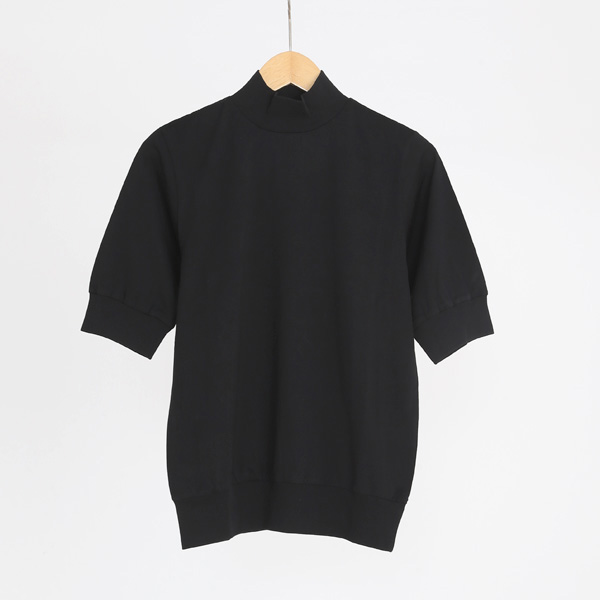 BLACKカシミヤタッチ天竺 ハイネック五分袖Tシャツ・画像