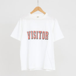 Sユニセックス プリントTシャツ VISITOR・画像