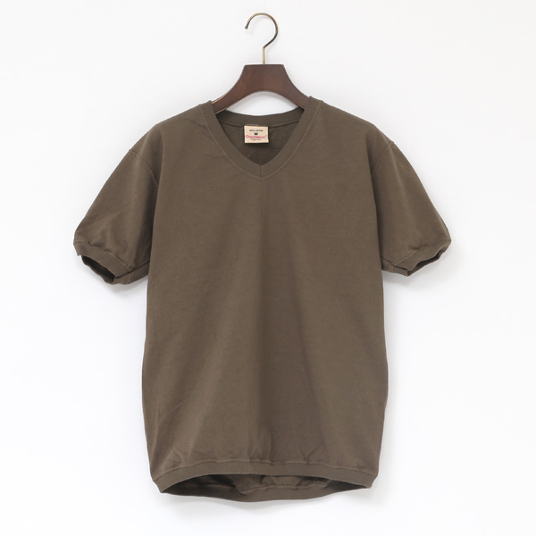DK. KHAKI SVネック ショ-トスリ-ブ Tシャツ・画像