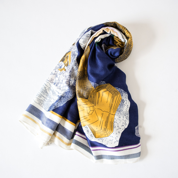 NAVYスカ-フ PIOTR・画像