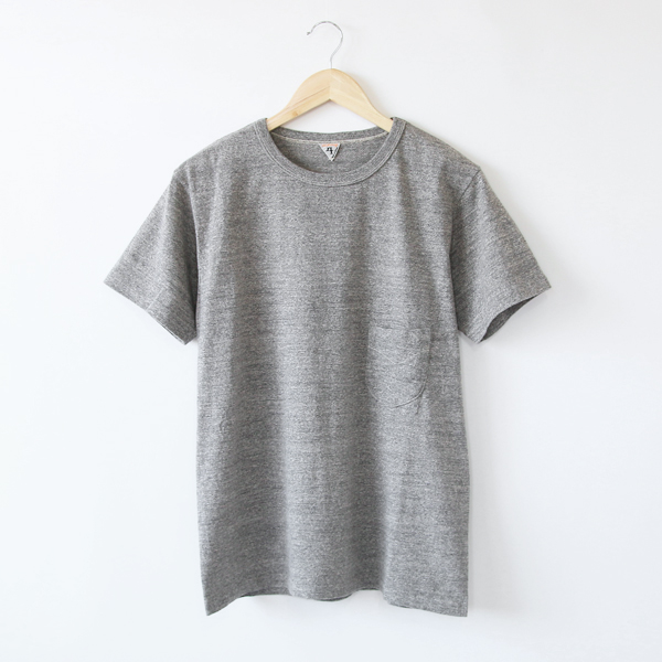 3ユニセックス DIZZY ポケット付 クル-ネックTシャツ CAMPIONE MELANGE・画像