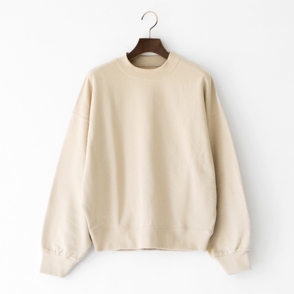 BEIGEスタンダ-ドスウェットドルマンスリ-ブクル-ネック・画像