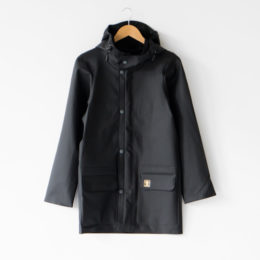 女性向けVeste STRAUS（レインジャケット）・画像